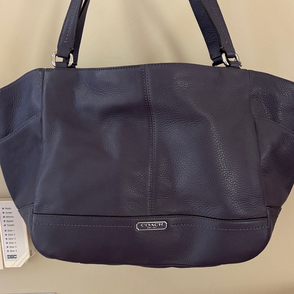 listing-status-banner